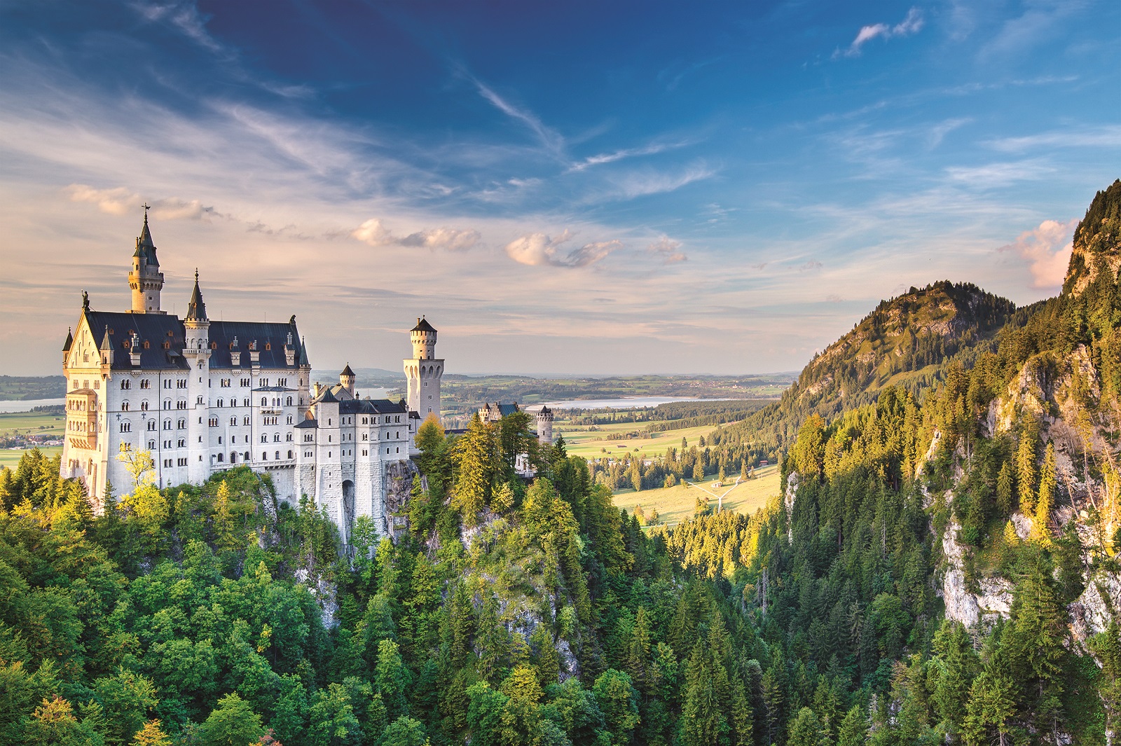 MUNICH AND CASTLES OF BAVARIA 